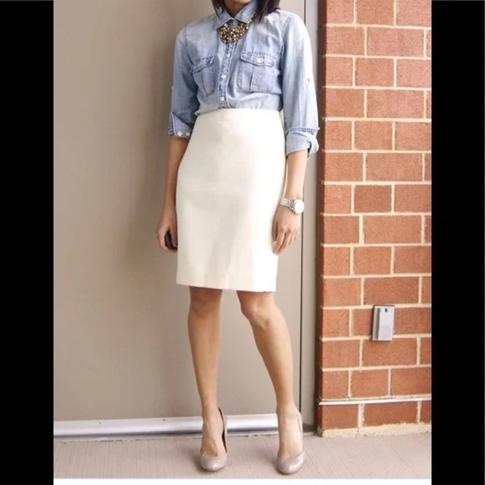 J Crew Cream Pencil Skirt size 4